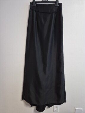 Laundry by Shelli Segal skirt